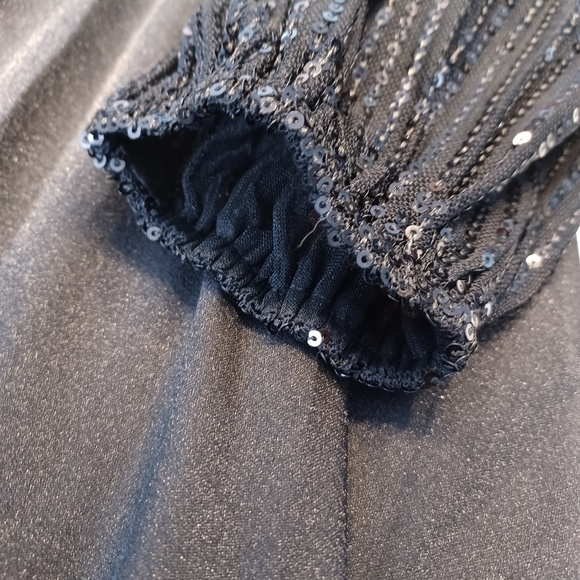 D&m Black Long Sleeved Sequined Dress - Picture 6 of 16